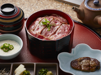 【WEB限定】乾杯ドリンク付き　極みの粋品　和牛とフォアグラのひつまぶし