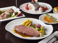 Lunch — Petit Twinkle Christmas 2025 (includes a complimentary champagne toast)