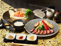 忘年会 × 個室 × 鉄板会食  【 期間限定 | フリードリンク付き 】　 九州産A3 黒毛和牛 ランチ　18450 → 15000