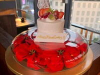 [数量限定：誕生花コース]黒毛和牛６秒焼き・季節の小鍋の記念日ディナーコース※ホールケーキ付きプラン(平日5900/土日祝6300)