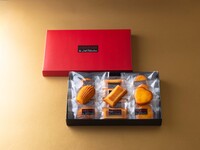 Assortment — 12 pieces