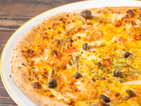 ガーリックシュリンプピザ