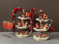 苺とチョコレートのアフタヌーンティー＋2ドリンク