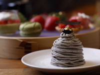 【早割10％ OFF】宇治抹茶＆京都産苺アフタヌーンティー＋黒豆モンブラン【THE GARDEN BAR】