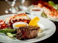 [DINNER] USDA PRIME 28-day aged porterhouse & lobster course ◇ 7 dishes in total, including crab and caviar appetizer and chef's special dessert