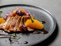 【INDIGO Course】前菜からデザートまでメインが選べるランチコース全4品