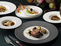 [12/20-12/25] Christmas Course <Menu de Noel> 33,000 yen