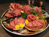 [Direct from产地] Assorted 7 types of Kobe beef and Omi beef