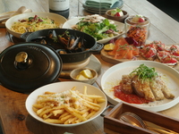 【DINNER】シェアコース＋120分フリーフロー付き　ムール貝の白ワイン蒸しや茶美豚のポークミラネーゼなど全7品