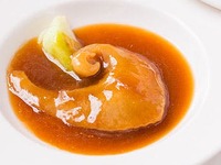 【尾びれの姿煮コース】ふかひれ姿煮や北京ダック等8品【個室選択可】