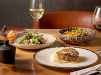 Signature Set  Menu ★ 4 course +Free Flow