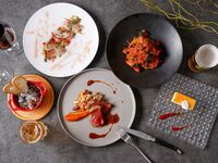 【テラス席★表参道新年会2時間フリーフロー】　ボリューム満点なパスタ、国産牛サーロイングリル、牛筋赤ワイン煮込みを堪能！