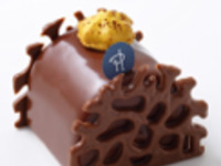 【TAKEOUT-PIERRE HERMÉ PARIS-Noël Pâtisserie 2025】 Bûche Mogador(H5.5cm W6cm D5.5) ¥1,350