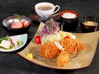 グループランチAセット（とんかつロース）