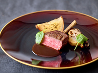 【平日】北海道産しほろ牛フィレ肉と旬の焼き野菜付きディナー！夜にはローストビーフ、握りたてお寿司、揚げたての天麩羅が登場！