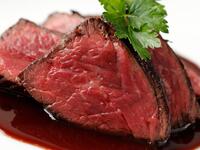 Fiesta de Invierno～冬の祝宴～国産牛イチボのローストビーフなど全6皿（2時間飲み放題付）