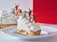 【クリスマスフェア】ドリンクセット / シュトーレンチーズケーキ