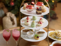 【公式HP限定】3名様以上のご予約で窓側ソファー席確約☆ストロベリークリスマスAFTERNOON  TEA（12/3〜12/25）