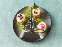 [Limited Quantity] Seasonal Sweets Plate ~Christmas 2025~