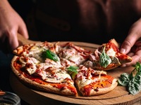 平日ディナー限定【カジュアルコース】当店人気No.1の窯焼きピザやリゾットの付いたお得なコース