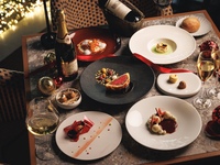 【Xmas2025】Dinner｜ クリスマスディナー6皿コース＋乾杯シャンパン＋カウンター席