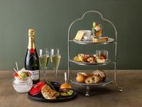 スカイラウンジ「ベイ・ビュー」イブニングハイティー│シャンパンフリーフロー【12/26～30】