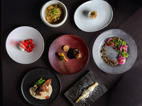 【年末年始限定 | 乾杯酒付きディナーコース】 THE SIGNATURE -ザ・シグネチャー-