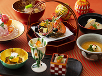 正月昼会席「初夢」