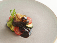 [Winter lunch only] Winter three-year-old tiger pufferfish feast course (16,000 yen/tax included)