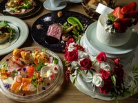 12/1-【プレミアム記念日コース】 選べるケーキと炭火焼ステーキ＆シーフードフルコースの豪華記念日プラン