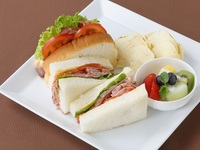 ローストビーフサンド