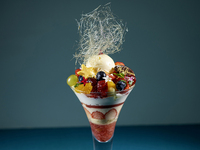 [Reservations for weekends and holidays available here]Christmas Parfait Drink Set (12/1 - 12/21)