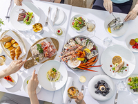 Festive Weekend Brunch with Gift Plan