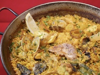 《ランチ》【1/1〜】あんこうのパエリア　¥9,800（税抜）