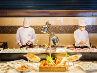 【12月】《サンデー＆マンデー》ディナーブッフェ　シニア(65歳以上）