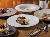 【TS】　【Xmasランチ 】 あわび・フォアグラ・牛フィレ肉を贅沢に楽しむ全5皿 乾杯酒・デザート付