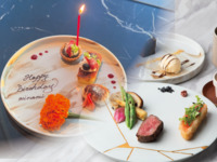 [Lunch Course] 4 kinds of appetizers and two main courses: grilled beef rib and rare salmon cutlet