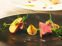 【ランチコースC】ミニアフタヌーンティー＋乾杯酒付フリードリンク