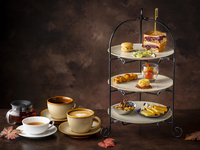 High Tea Set / Savories and non-alcoholic drink free-flow includes Ronnefeldt tea selections  
