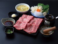 <Premium> [Matsusaka beef rib roast course] ￥12,000 A premium course that luxuriously uses Matsusaka beef rib roast, one of the three major wagyu beefs in Japan. Please enjoy the high-quality taste that is perfect for entertaining or special dinner parties.