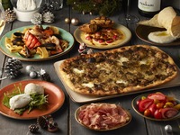 Casual Christmas  Course (Main dish: Pizza)
