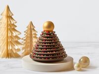 Dark Mendiant Christmas Tree