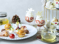 天使が贈るホワイトクリスマスアフタヌーンティー（ミニパフェ＋スイーツ＋セイボリー＋カフェフリー）