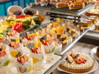 Dessert buffet (adults)