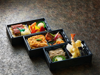 【昼】満腹弁当