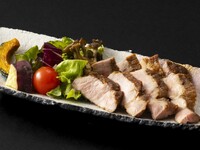 環楽御膳　メイン：真狩村産ハーブ豚の鍬焼き