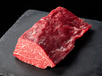 Specially selected domestic beef fillet set 300g