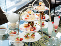 Strawberry Princess Afternoon Tea + Choice of My Favorite Color Drink