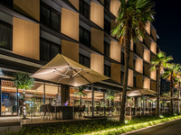 1/6~3月限定☆Dinner Set B メインディッシュはグリルステーキと和牛ローストビーフのチョイス+乾杯シャンパン付き！