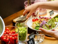 1/5～【90分制平日ランチブッフェ】選べるメイン＆豊富なデザートや神戸紅茶含むフリードリンク付